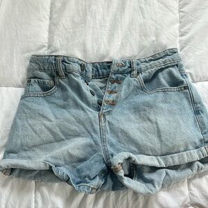 ROXY JEAN SHORTS- high waisted